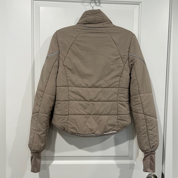 FP Movement Gathering Storm Run Puffer - Fits like Size S - Picture 7 of 10